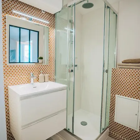 Centre-ville Апартаменты Ним